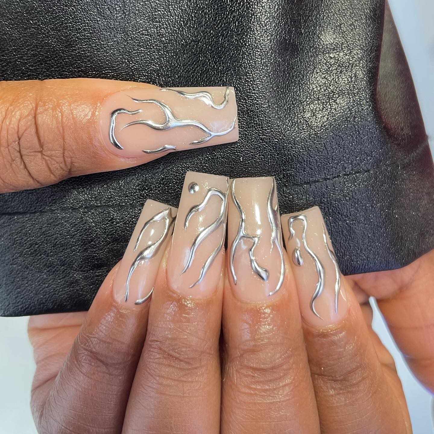 Pink nails spa