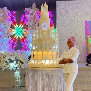 Miss bake me a cake