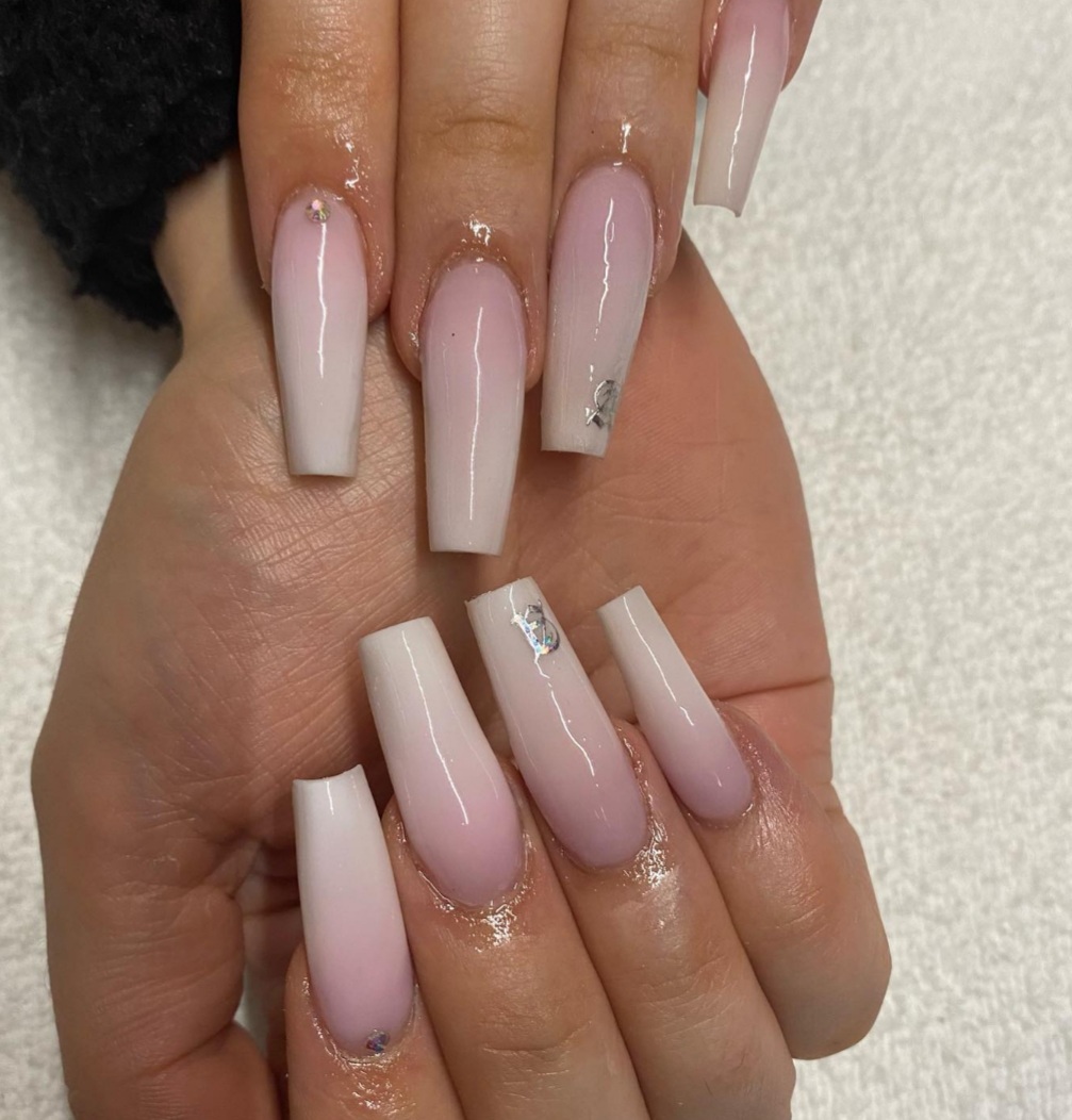 Kylabowienails