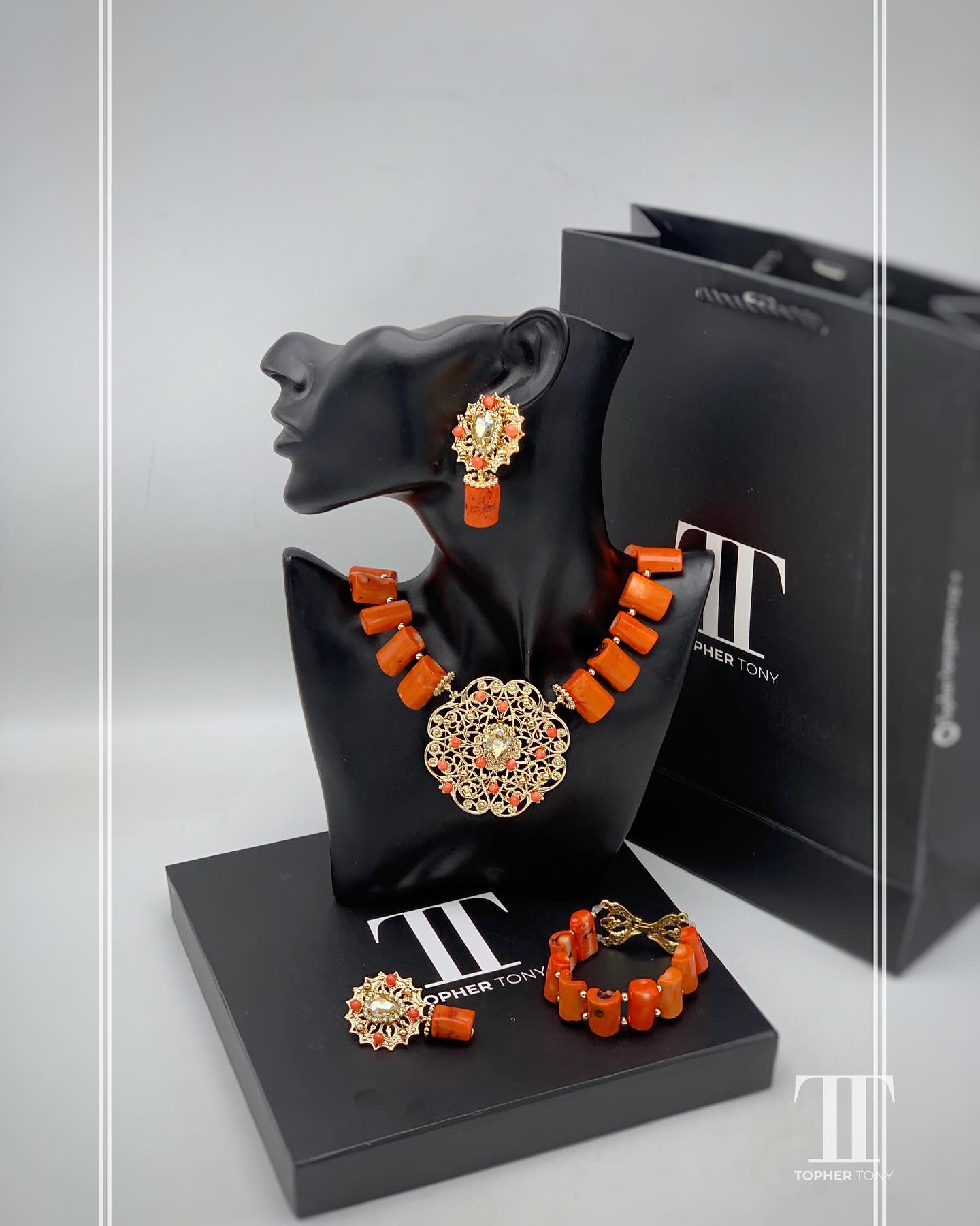 T t jewlery and accessories 
