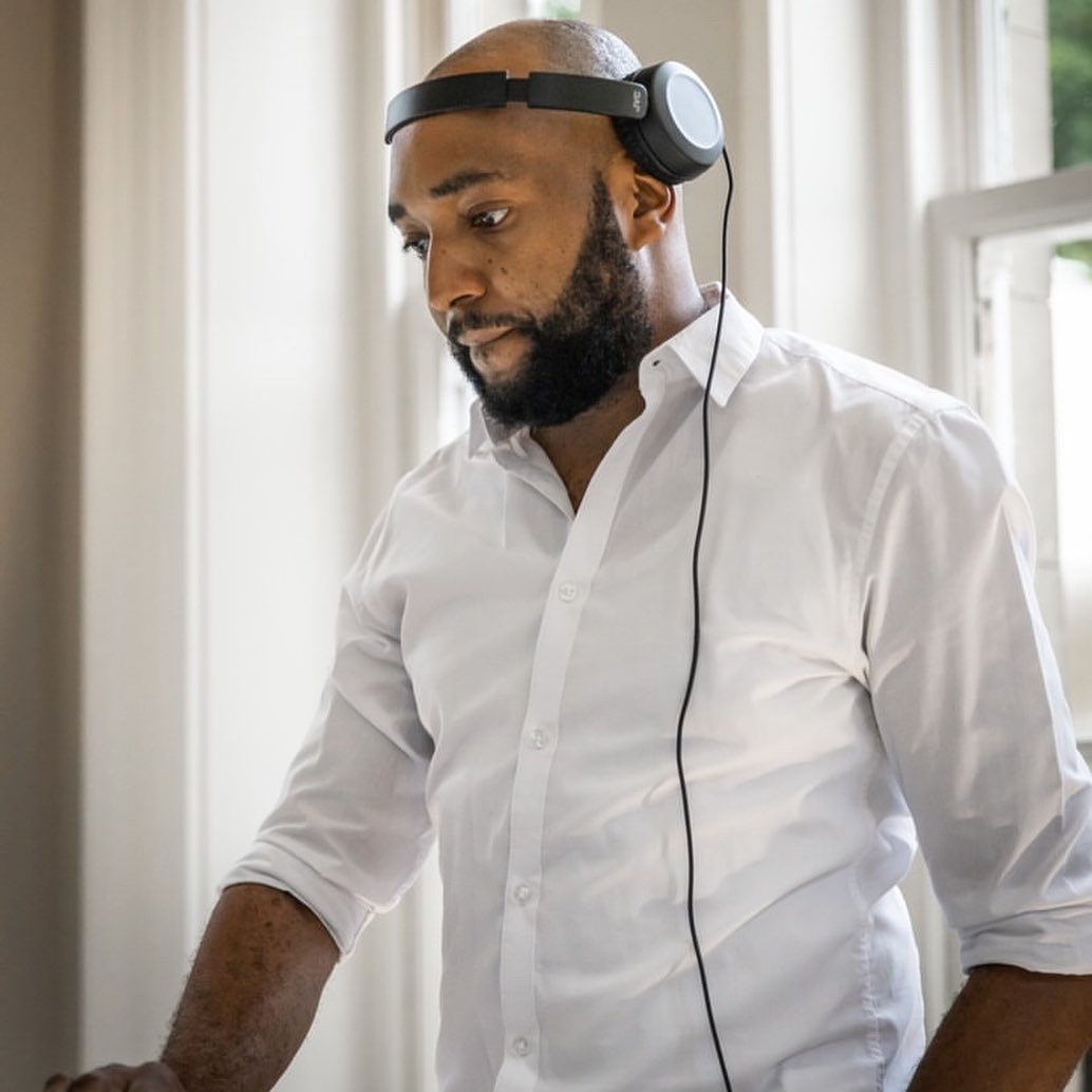 DJ sombodi